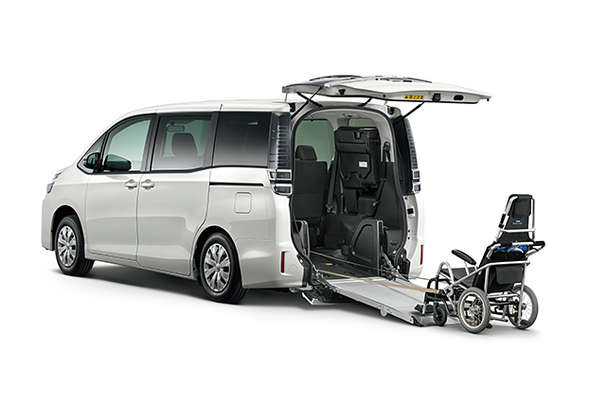 img_welcab_wheel_chair_slope_7-8_02