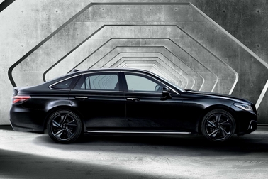特別仕様車HYBRID 2.5 RS“Limited”