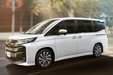 ノア HYBRID S-Z