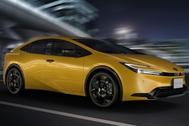 特別仕様車 G プラグインハイブリッド車 “Night Shade”（ベース車両はG プラグインハイブリッド車）