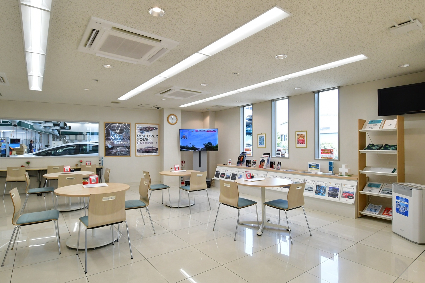 矢野店 内観
